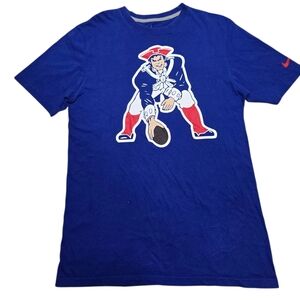 Nike NFL New England Patriots Blue Casual Everyday Graphic T-Shirt